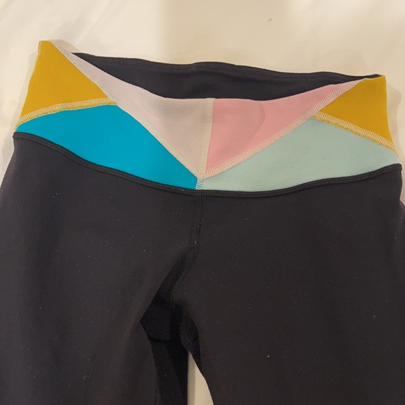 Lululemon leggings - Picture 5 of 6